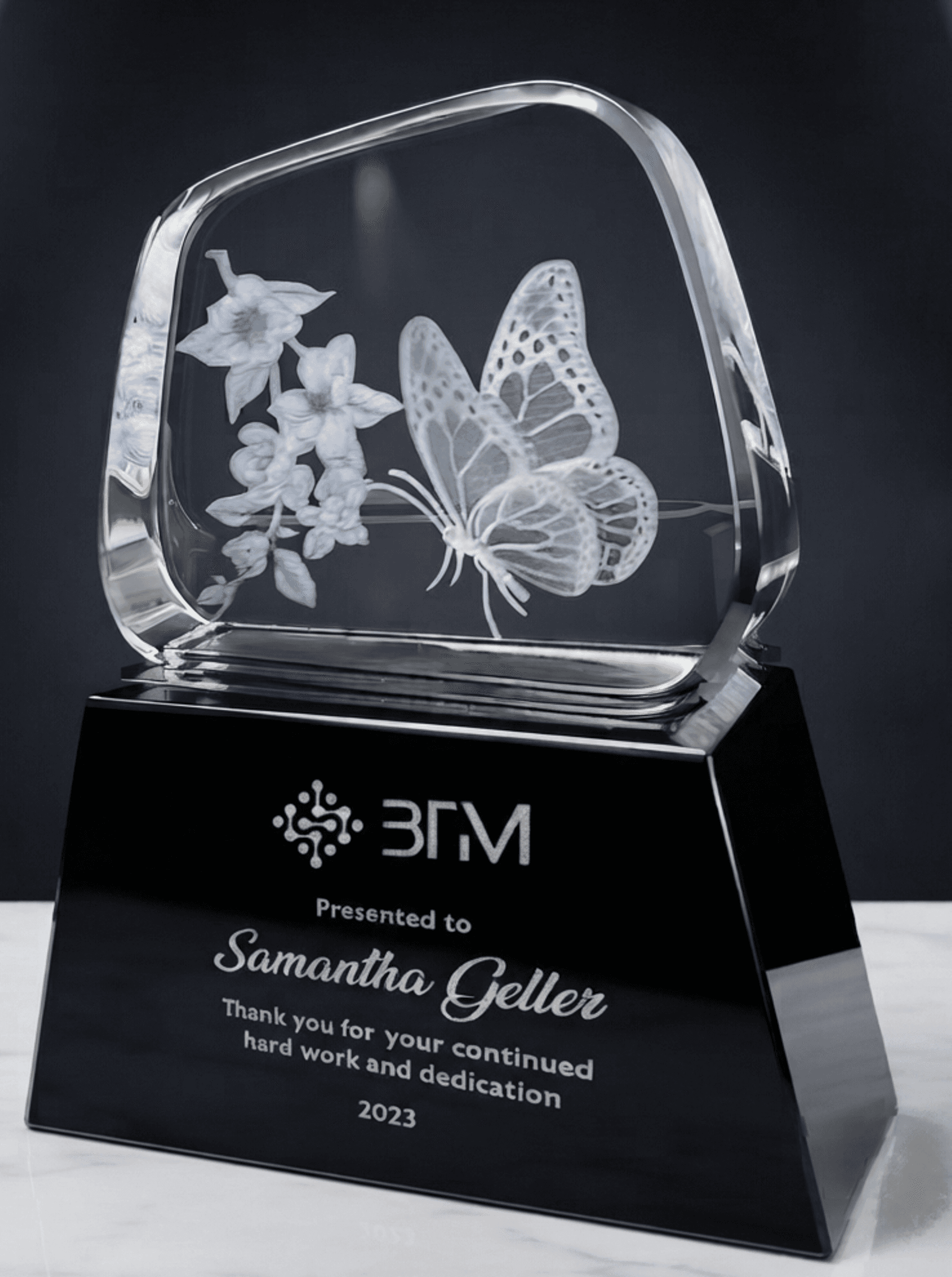 Animal crystal award 11