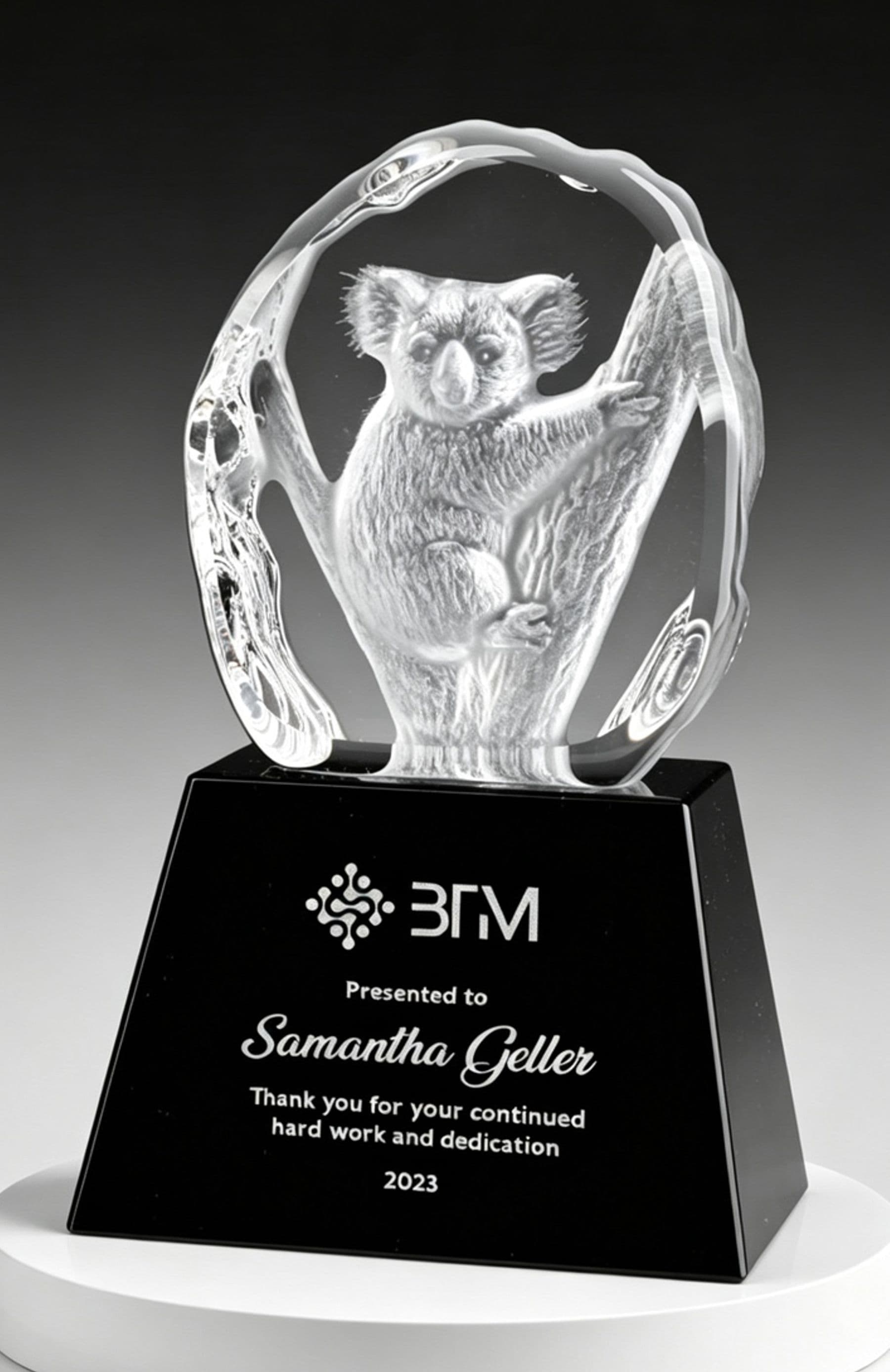 Animal crystal award 20