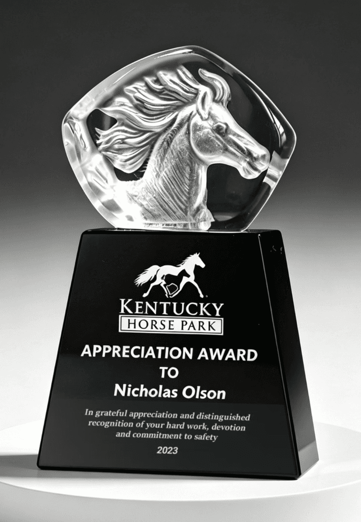 Animal crystal award 14