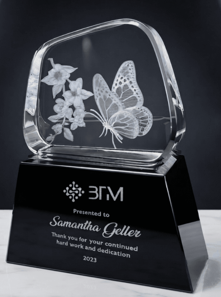 Animal crystal award 5