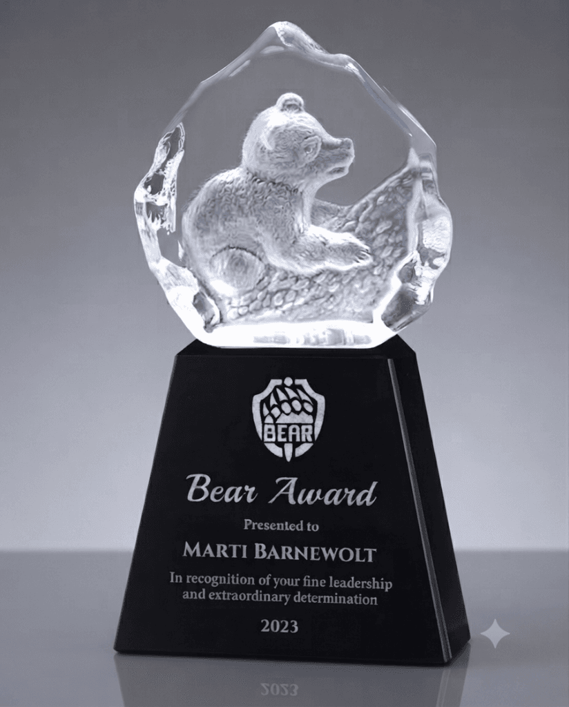 Animal crystal award 3