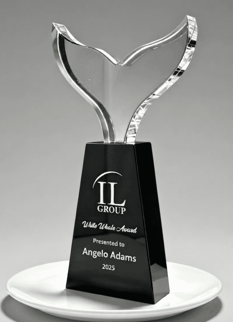 Animal crystal award 31