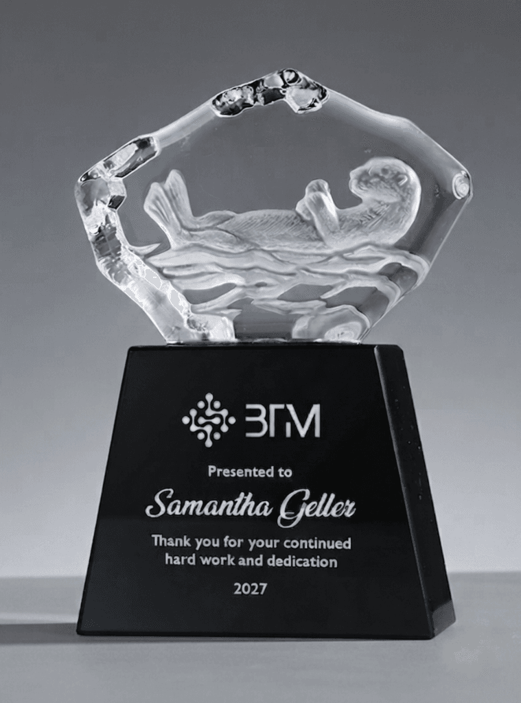 Animal crystal award 19