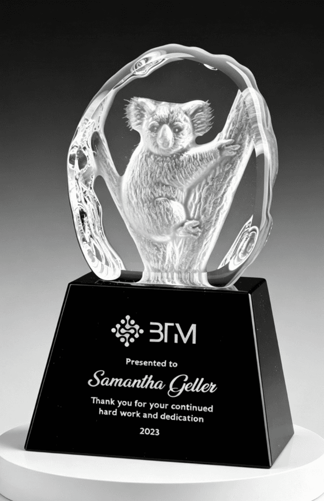 Animal crystal award 15