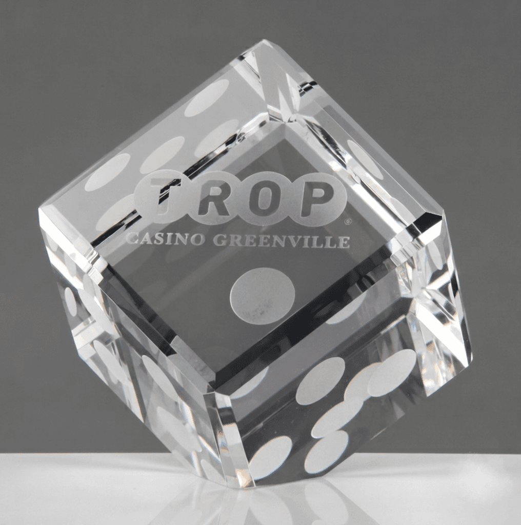 Casino crystal award 7