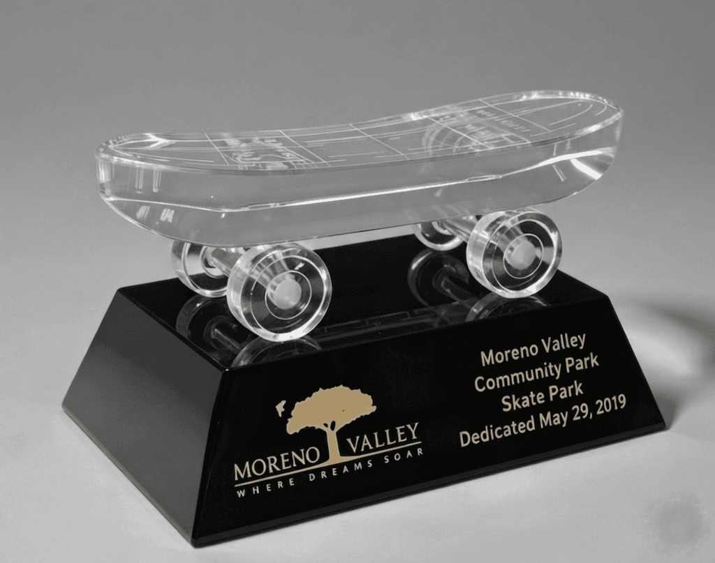 Custom Cut crystal award 37