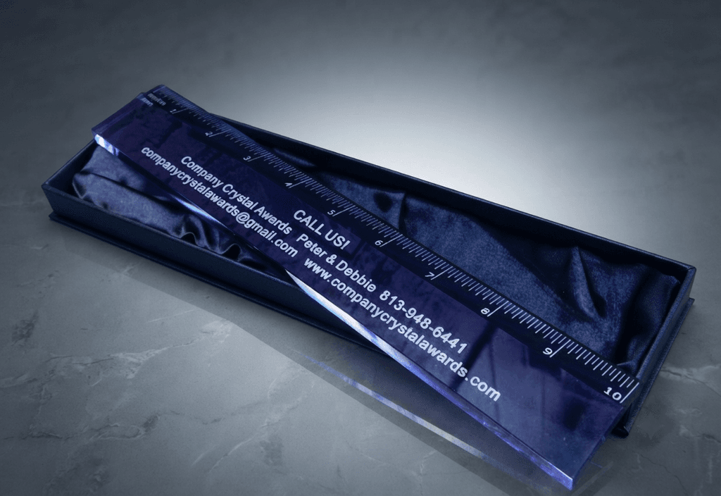 Educational crystal award 18