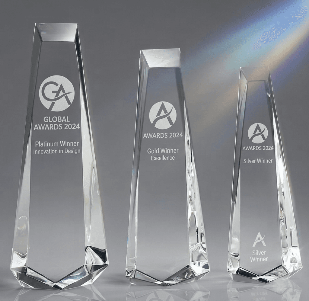 Obelisk · Pyramid crystal award 17
