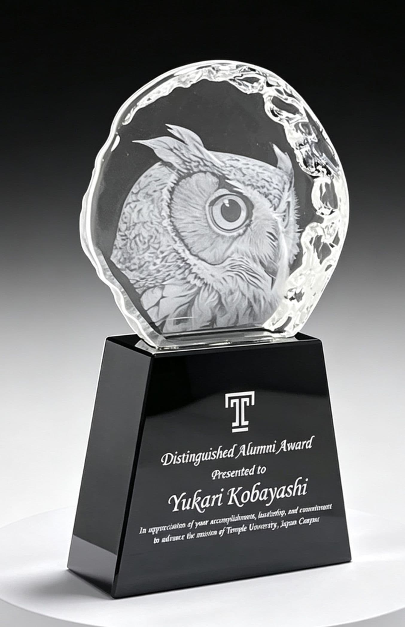 Animal crystal award 25
