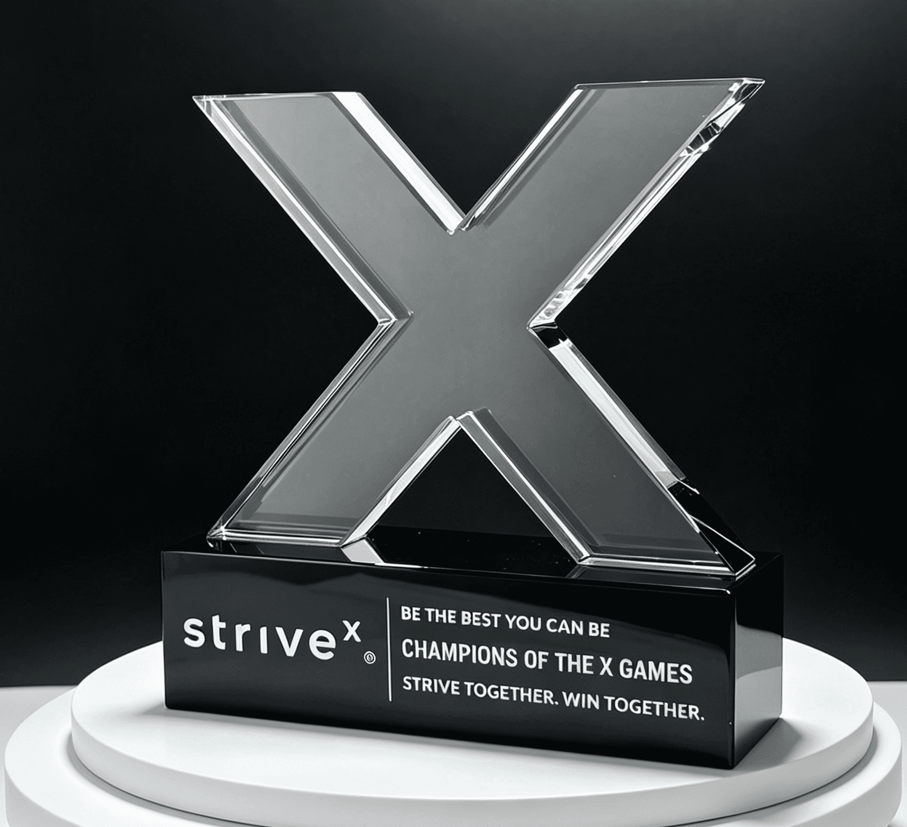 President & Executive crystal award 10