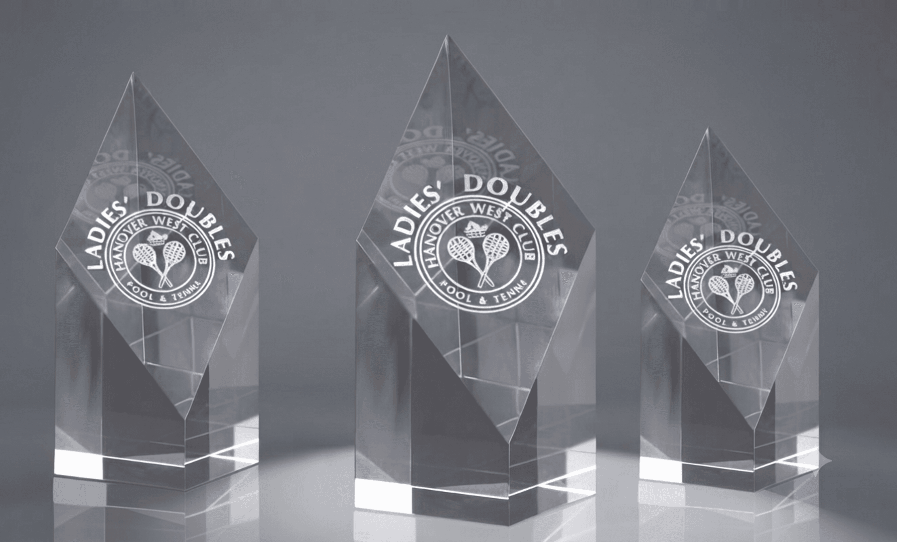 Obelisk & Pyramid crystal award 7